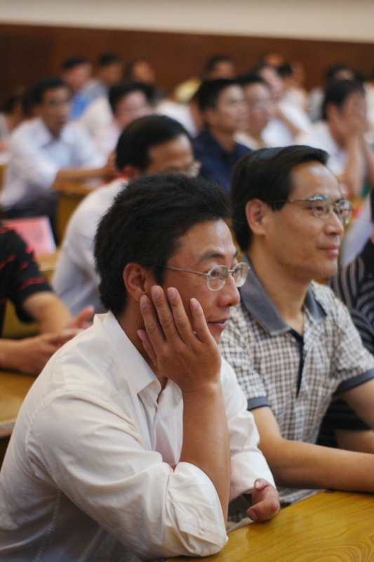 获得全国模范教师的程庆友老师