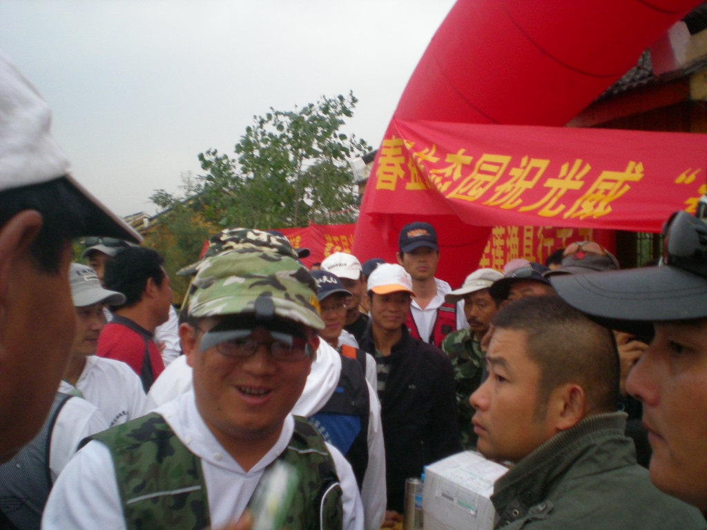 老城河街运气好抽奖少不了他